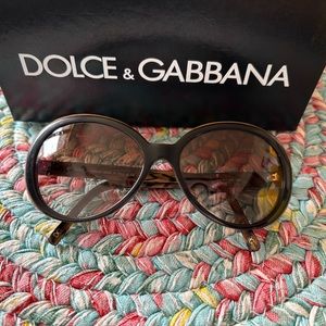 DOLCE & GABBANA sunglasses